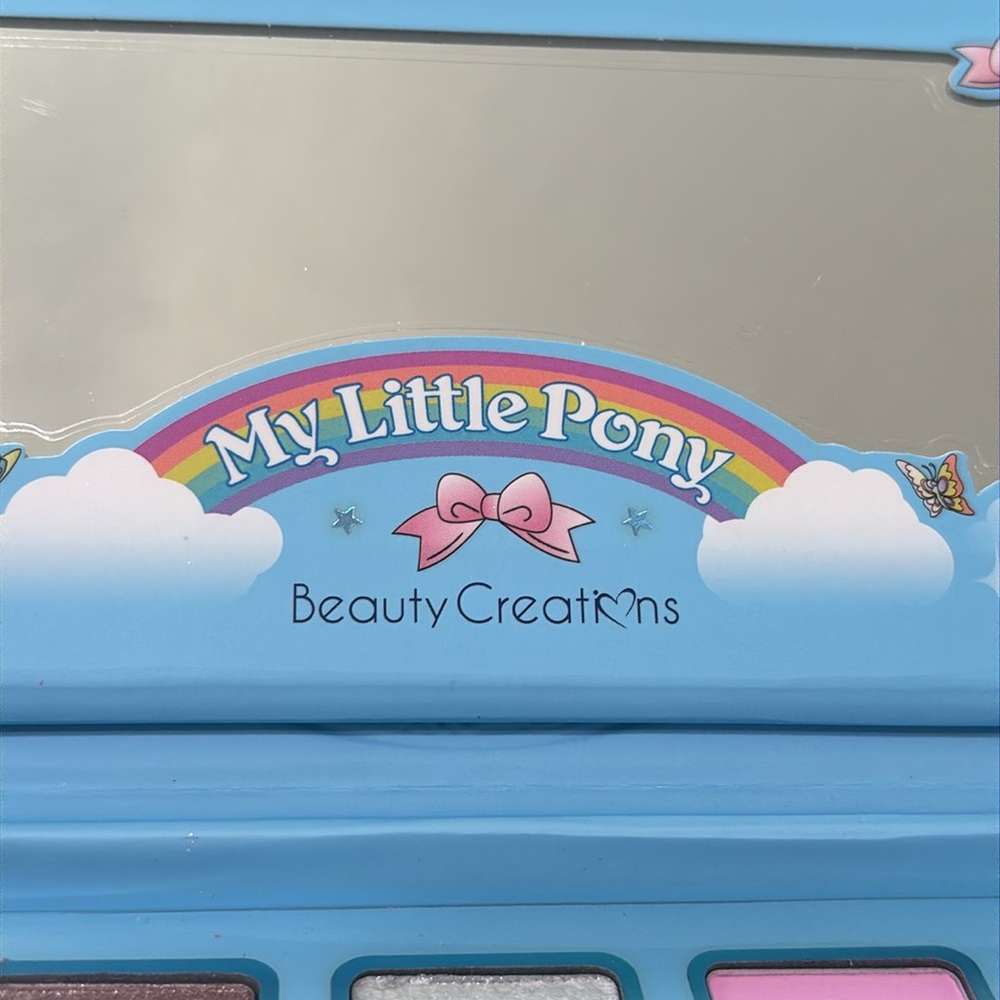MY LITTLE PONY 🩷 Eyeshadow Face Pallette Makeup 80s Pink Pastel Cloud Beauty - Picture 14 of 15